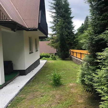 Dom Na Wynajem - Bartoszowka Tatil Evi Ochotnica Górna